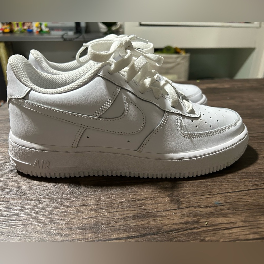 Air Force 1 white brand new